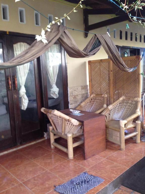 Three Little Birds Homestay Gili Trawangan Exteriör bild