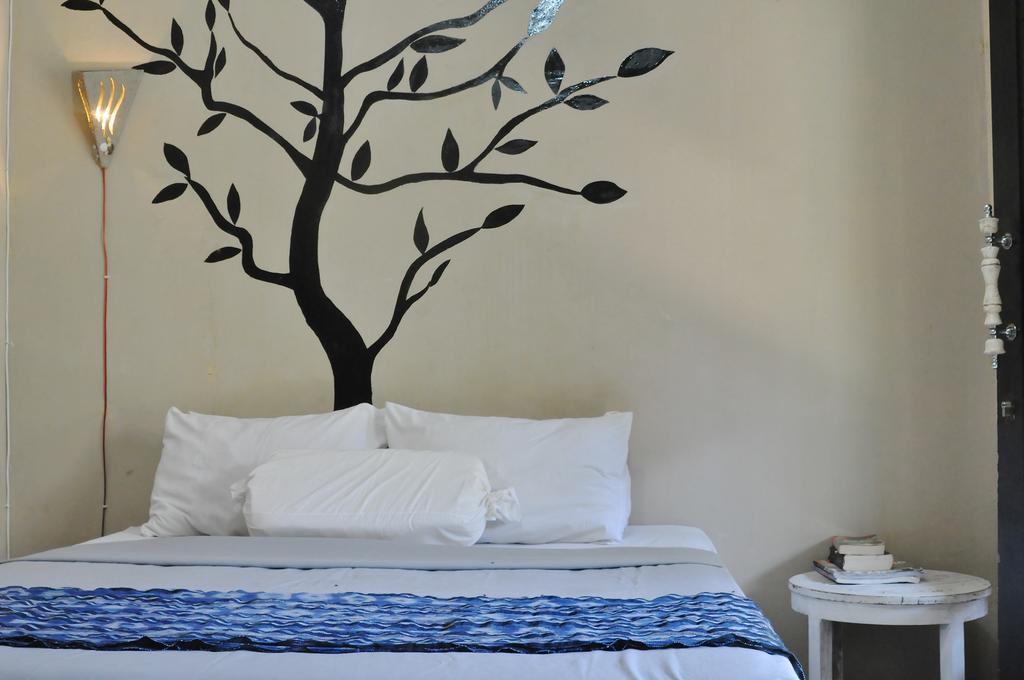 Three Little Birds Homestay Gili Trawangan Exteriör bild