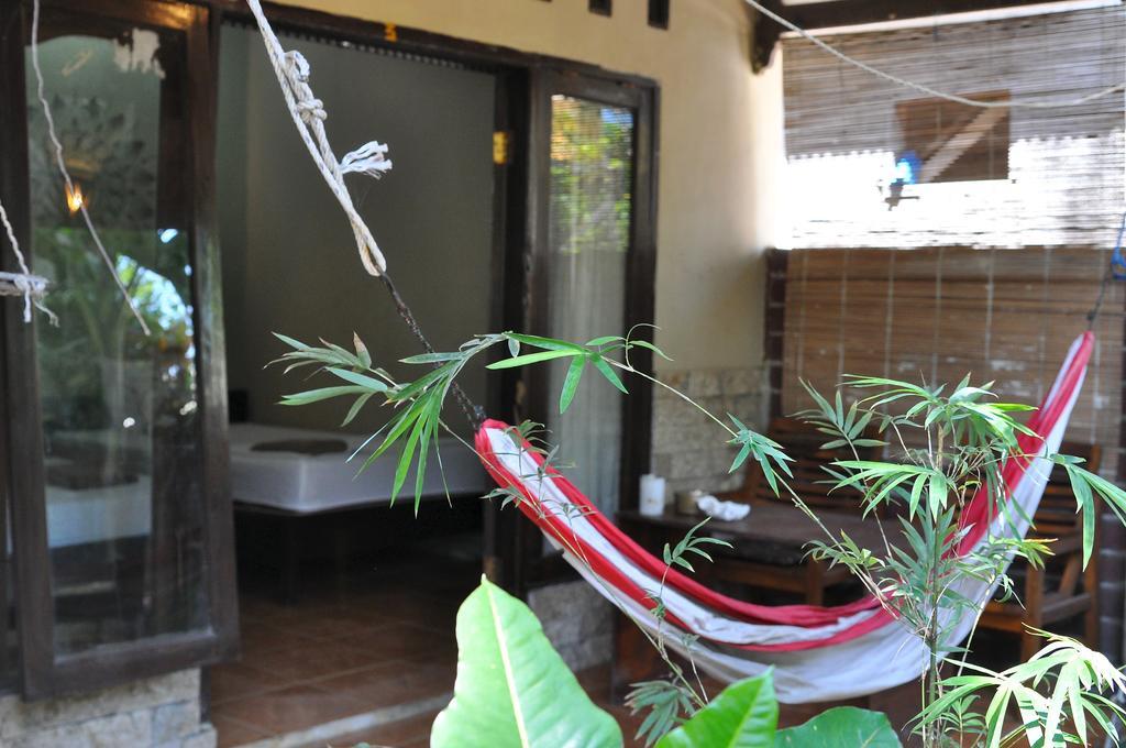 Three Little Birds Homestay Gili Trawangan Exteriör bild