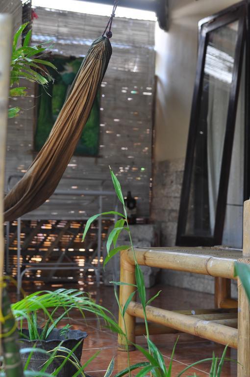Three Little Birds Homestay Gili Trawangan Exteriör bild