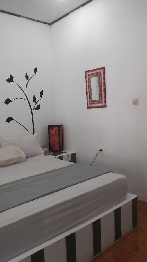 Three Little Birds Homestay Gili Trawangan Exteriör bild